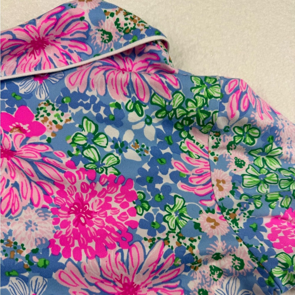 Lilly Pulitzer Button Down Pajama Top Medium - Picture 10 of 10